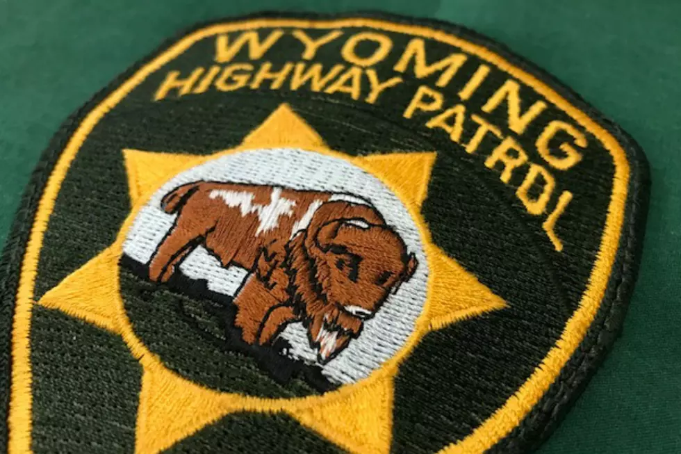 1 Dead, 2 Airlifted After Head-On Crash in Central Wyoming